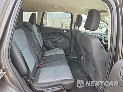 Zdjęcie 11 z 13 samochodu: 2018 FORD ESCAPE SE VIN:1FMCU9GD0JUD17460 - miniatura