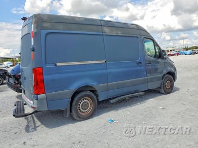 Trzecie zdjęcie samochodu z tyłu: 2019 MERCEDES-BENZ SPRINTER 2500/3500 DELIVERY VAN VIN:WD4PF0CD3KT004157 - miniatura