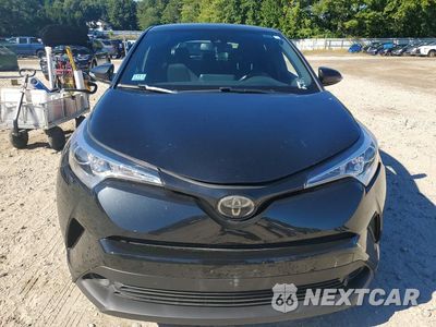Piąte zdjęcie samochodu w środku: 2018 TOYOTA C-HR XLE VIN:JTNKHMBX4J1002120 - miniatura