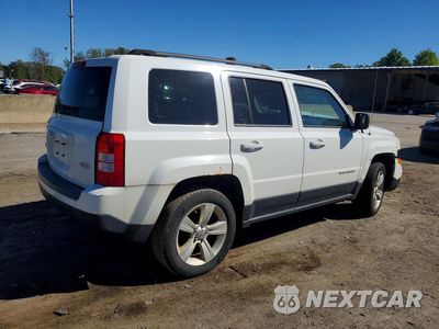 Trzecie zdjęcie samochodu z tyłu: 2013 JEEP PATRIOT LATITUDE VIN:1C4NJRFB2DD234624 - miniatura