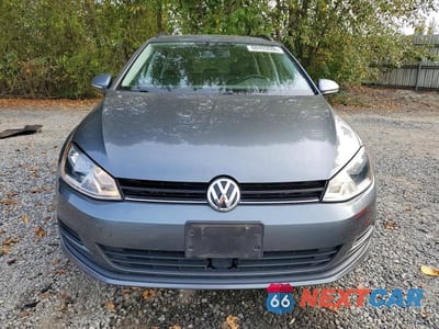 Piąte zdjęcie samochodu w środku: 2016 VOLKSWAGEN GOLF SPORTWAGEN S VIN:3VWC17AU1GM522886 - miniatura