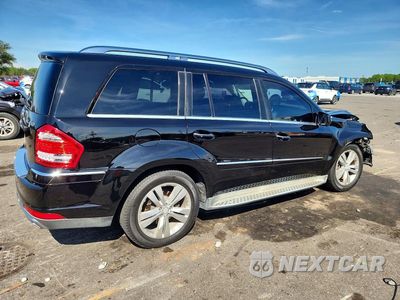 Trzecie zdjęcie samochodu z tyłu: 2010 MERCEDES-BENZ GL 450 4MATIC VIN:4JGBF7BE4AA572429 - miniatura