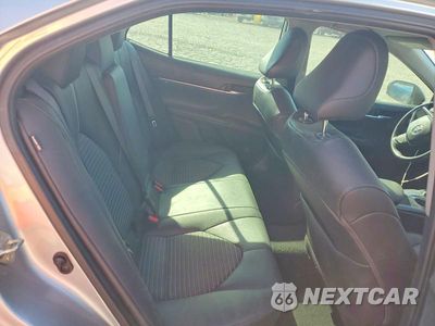 Zdjęcie 10 z 12 samochodu: 2020 TOYOTA CAMRY SE VIN:4T1G11AK4LU974168 - miniatura
