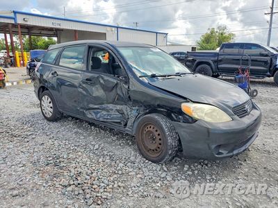 Czwarte zdjęcie samochodu z boku: 2005 TOYOTA MATRIX BASE VIN:2T1KR32E05C491577 - miniatura