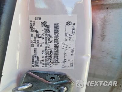 Zdjęcie 12 z 12 samochodu: 2015 FORD ESCAPE TITANIUM VIN:1FMCU0JX2FUC65352 - miniatura