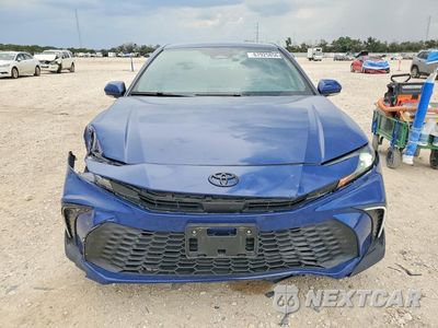 Piąte zdjęcie samochodu w środku: 2025 TOYOTA CAMRY SE VIN:4T1DAACK2SU063254 - miniatura