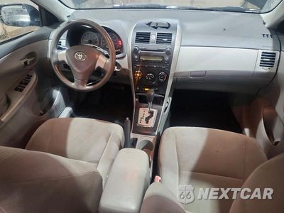 Zdjęcie 8 z 12 samochodu: 2010 TOYOTA COROLLA LE VIN:2T1BU4EE7AC331609 - miniatura