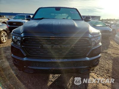 Piąte zdjęcie samochodu w środku: 2022 RAM 1500 BIG HORN/LONE STAR VIN:1C6SRFFT2NN323955 - miniatura