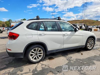Trzecie zdjęcie samochodu z tyłu: 2015 BMW X1 XDRIVE28I VIN:WBAVL1C57FVY41476 - miniatura