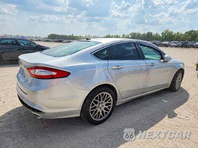 Trzecie zdjęcie samochodu z tyłu: 2016 FORD FUSION SE VIN:3FA6P0HD2GR340814 - miniatura