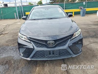 Piąte zdjęcie samochodu w środku: 2019 TOYOTA CAMRY SE VIN:4T1B11HK2KU249036 - miniatura