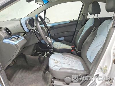 Zdjęcie 7 z 14 samochodu: 2014 CHEVROLET SPARK EV 1LT VIN:KL8CK6S06EC444165 - miniatura