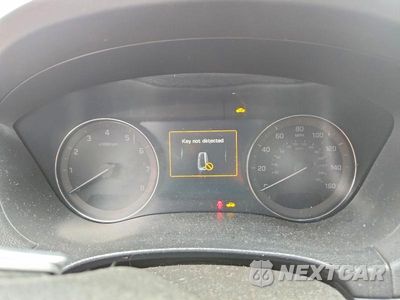 Zdjęcie 9 z 12 samochodu: 2015 HYUNDAI GENESIS 5.0L VIN:KMHGN4JF5FU028738 - miniatura