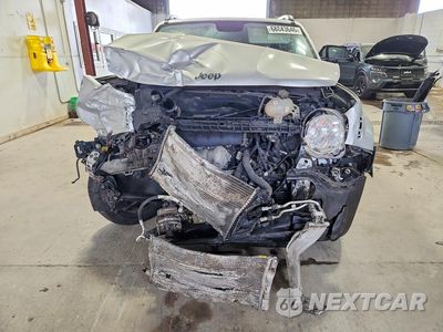 Piąte zdjęcie samochodu w środku: 2017 JEEP RENEGADE SPORT VIN:ZACCJBAB4HPG51790 - miniatura