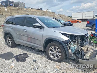 Czwarte zdjęcie samochodu z boku: 2015 TOYOTA HIGHLANDER XLE VIN:5TDKKRFH5FS071110 - miniatura