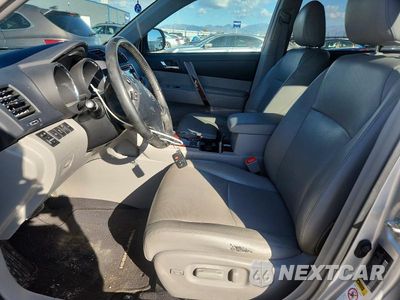 Zdjęcie 7 z 13 samochodu: 2013 TOYOTA HIGHLANDER LIMITED VIN:5TDDK3EH8DS237107 - miniatura