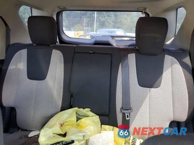 Zdjęcie 10 z 13 samochodu: 2013 CHEVROLET EQUINOX LT VIN:2GNALDEK4D6375617 - miniatura