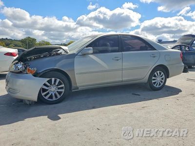 2002 TOYOTA CAMRY XLE 4T1BE32K02U540918 - główne zdjęcie licytacji z USA - miniatura