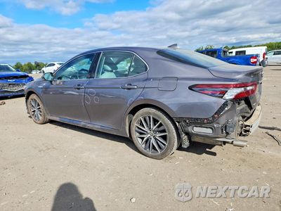 Drugie zdjęcie samochodu z przodu: 2021 TOYOTA CAMRY XLE VIN:4T1F31AK6MU024191 - miniatura