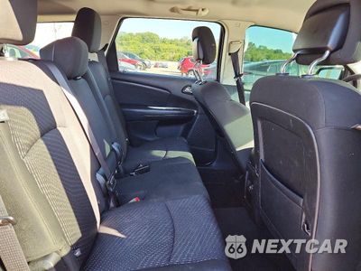 Zdjęcie 11 z 13 samochodu: 2019 DODGE JOURNEY SE VIN:3C4PDCBB6KT836565 - miniatura