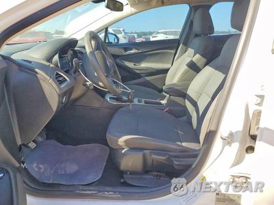 Zdjęcie 7 z 12 samochodu: 2017 CHEVROLET CRUZE LS VIN:3G1BC5SM7HS566585 - miniatura