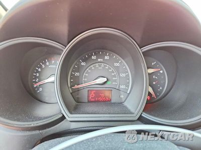 Zdjęcie 9 z 12 samochodu: 2014 KIA RIO VIN:KNADM4A38E6402520 - miniatura