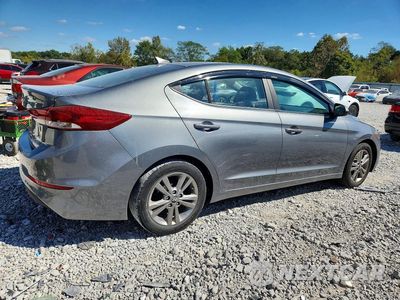 Trzecie zdjęcie samochodu z tyłu: 2017 HYUNDAI ELANTRA SE VIN:KMHD84LF9HU402357 - miniatura
