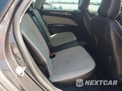 Zdjęcie 10 z 12 samochodu: 2020 FORD FUSION SE VIN:3FA6P0HD3LR143645 - miniatura