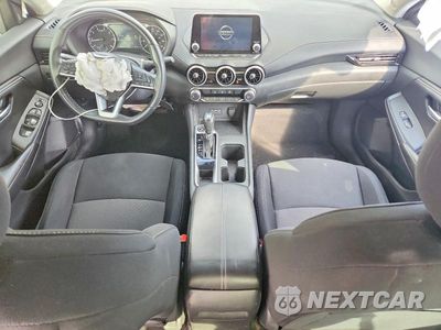 Zdjęcie 8 z 12 samochodu: 2022 NISSAN SENTRA SV VIN:3N1AB8CV9NY287049 - miniatura