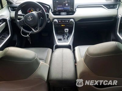 Zdjęcie 8 z 13 samochodu: 2019 TOYOTA RAV4 XLE PREMIUM VIN:2T3A1RFV7KC037250 - miniatura