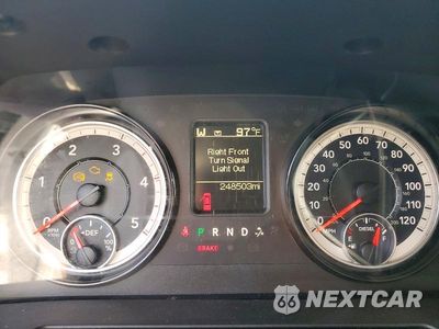 Zdjęcie 9 z 14 samochodu: 2018 RAM 5500 REFRIGERATED BOX TRUCK VIN:3C7WRMDL2JG173305 - miniatura