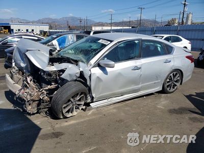 2017 NISSAN ALTIMA 2.5 SR 1N4AL3AP9HN321676 - główne zdjęcie licytacji z USA - miniatura