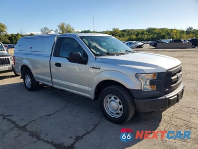 Czwarte zdjęcie samochodu z boku: 2017 FORD F150 VIN:1FTMF1C86HKC77260 - miniatura