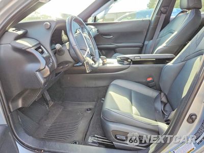 Zdjęcie 7 z 14 samochodu: 2025 LEXUS UX 300H PREMIUM VIN:JTHUCJDH6S2012951 - miniatura