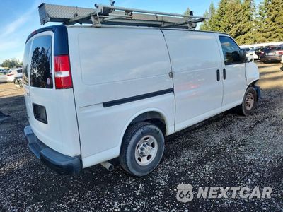 Trzecie zdjęcie samochodu z tyłu: 2019 CHEVROLET EXPRESS G2500 VIN:1GCWGAFPXK1162683 - miniatura