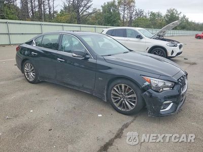 Czwarte zdjęcie samochodu z boku: 2019 INFINITI Q50 3.0T LUXE VIN:JN1EV7AR6KM557717 - miniatura