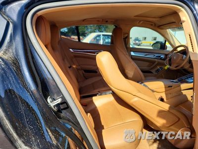 Zdjęcie 10 z 12 samochodu: 2012 PORSCHE PANAMERA S VIN:WP0AB2A79CL060495 - miniatura