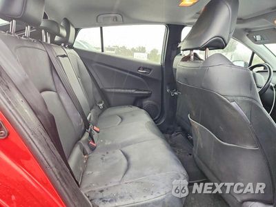 Zdjęcie 10 z 12 samochodu: 2017 TOYOTA PRIUS FOUR VIN:JTDKARFU3H3544300 - miniatura