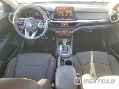 Zdjęcie 8 z 12 samochodu: 2020 KIA FORTE LXS VIN:3KPF24AD6LE244471 - miniatura