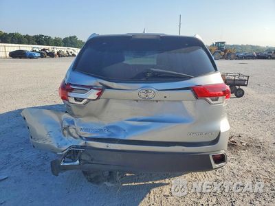 Zdjęcie 6 z 13 samochodu: 2019 TOYOTA HIGHLANDER LIMITED PLATINUM VIN:5TDDZRFH3KS743275 - miniatura
