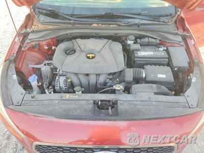 Zdjęcie 11 z 13 samochodu: 2018 HYUNDAI ELANTRA GT BASE VIN:KMHH35LE8JU067336 - miniatura