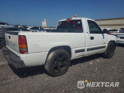 Trzecie zdjęcie samochodu z tyłu: 2000 CHEVROLET SILVERADO C1500 VIN:1GCEC14W5YZ100524 - miniatura