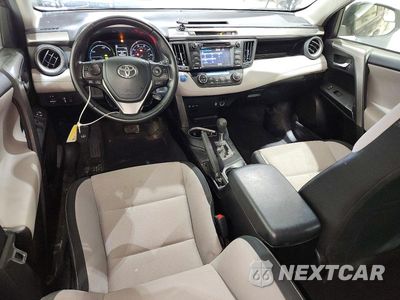 Zdjęcie 8 z 14 samochodu: 2017 TOYOTA RAV4 HYBRID XLE VIN:JTMRJREVXHD069733 - miniatura