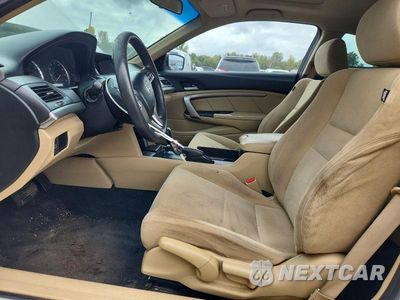 Zdjęcie 7 z 12 samochodu: 2010 HONDA ACCORD EX VIN:1HGCS1B71AA004711 - miniatura