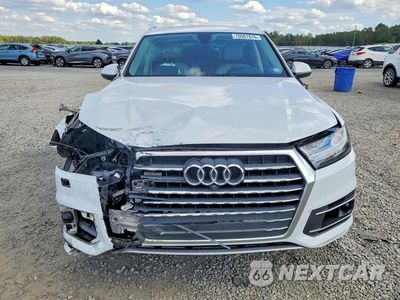 Piąte zdjęcie samochodu w środku: 2018 AUDI Q7 PREMIUM PLUS VIN:WA1LAAF70JD012853 - miniatura