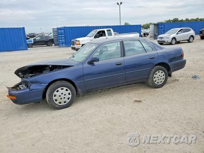 1995 TOYOTA CAMRY LE 4T1SK12E4SU640009 - główne zdjęcie licytacji z USA - miniatura