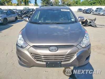 Piąte zdjęcie samochodu w środku: 2012 HYUNDAI TUCSON GLS VIN:KM8JU3AC7CU349894 - miniatura
