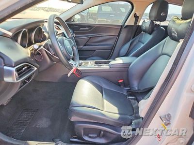 Zdjęcie 7 z 12 samochodu: 2018 JAGUAR XE PREMIUM VIN:SAJAD4FX0JCP28634 - miniatura