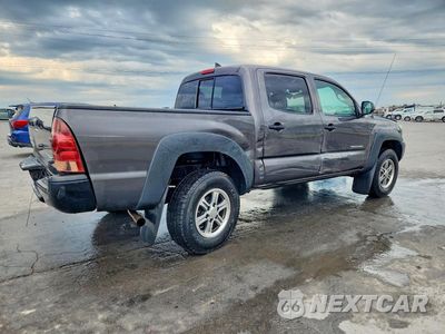 Trzecie zdjęcie samochodu z tyłu: 2012 TOYOTA TACOMA DOUBLE CAB VIN:5TFJX4GN0CX013299 - miniatura