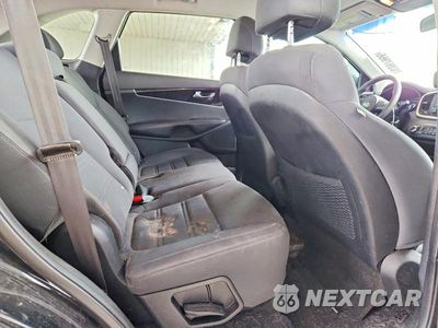 Zdjęcie 10 z 12 samochodu: 2017 KIA SORENTO LX VIN:5XYPGDA31HG257314 - miniatura